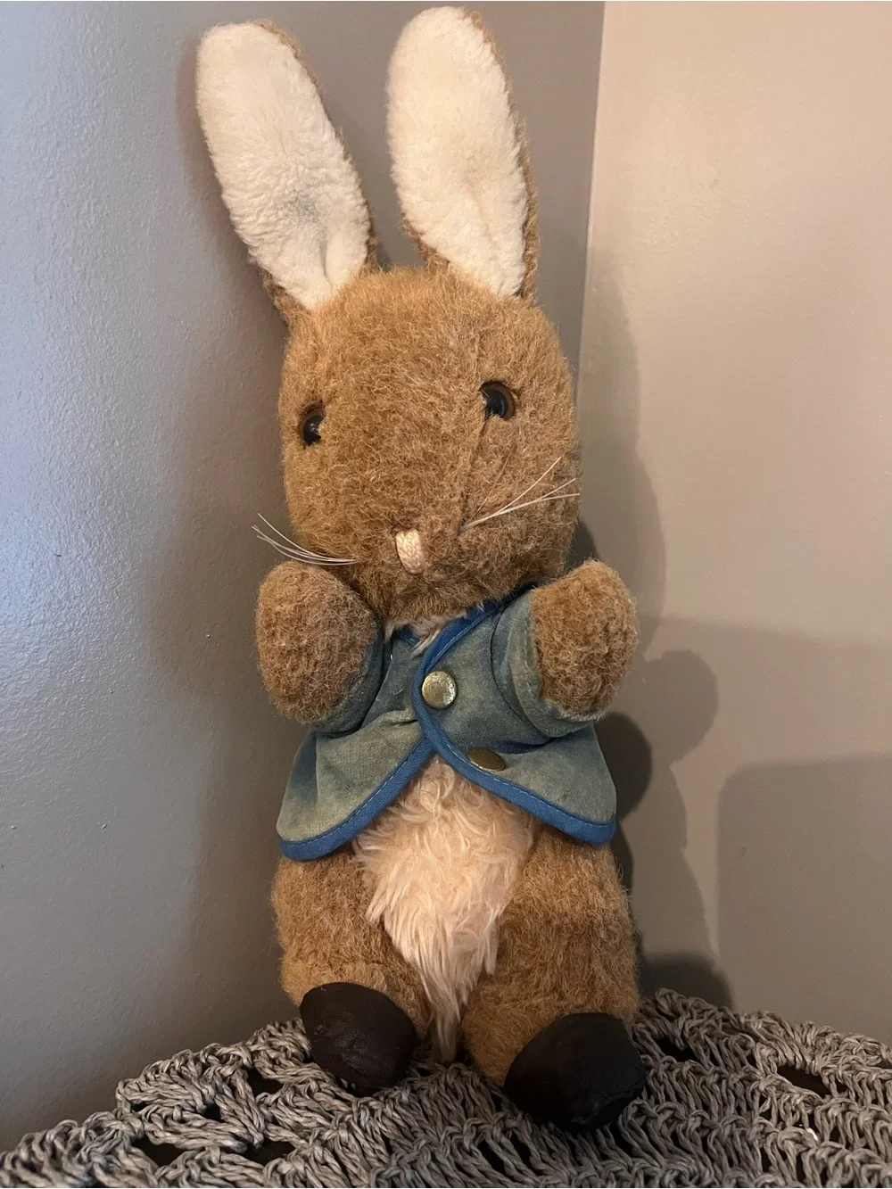Vintage Beatrix Potter Peter Rabbit stuffed animal wind up not working
